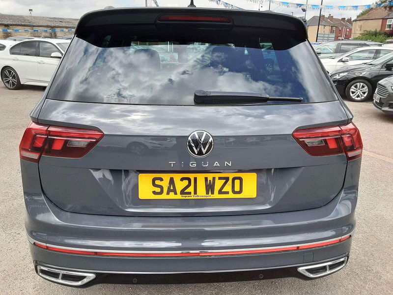 Volkswagen Tiguan 1.5 Tiguan R-Line TSi Semi-Auto 5dr 5dr Automatic 2025