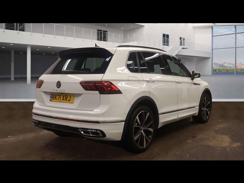 Volkswagen Tiguan 1.5 Tiguan R-Line TSi Semi-Auto 5dr 5dr Automatic 2025