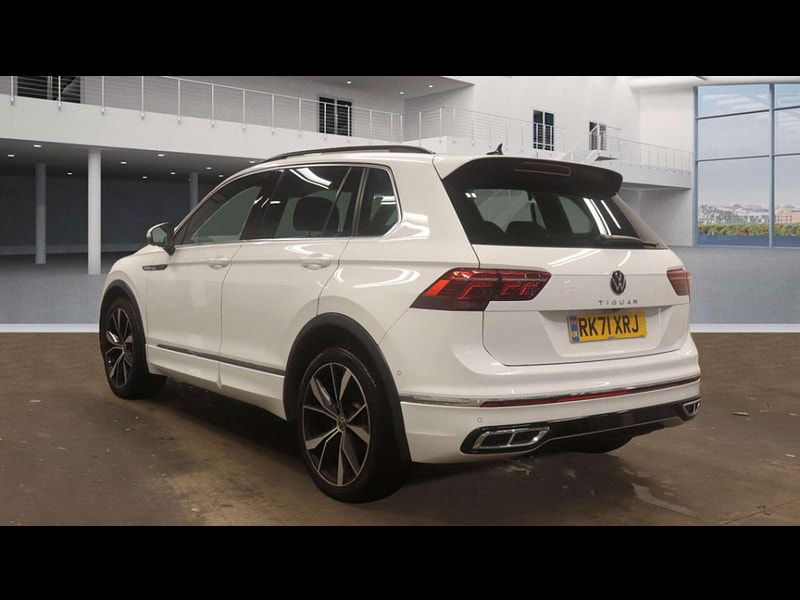 Volkswagen Tiguan 1.5 Tiguan R-Line TSi Semi-Auto 5dr 5dr Automatic 2025