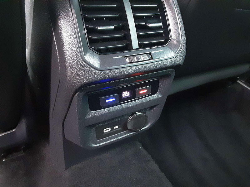 Volkswagen Tiguan 1.5 Tiguan R-Line TSi Semi-Auto 5dr 5dr Automatic 2025