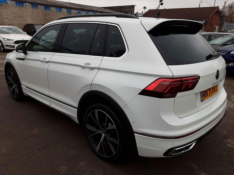 Volkswagen Tiguan 1.5 Tiguan R-Line TSi Semi-Auto 5dr 5dr Automatic 2025
