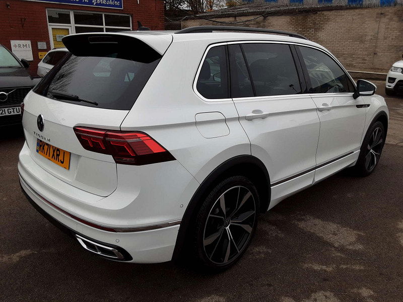 Volkswagen Tiguan 1.5 Tiguan R-Line TSi Semi-Auto 5dr 5dr Automatic 2025