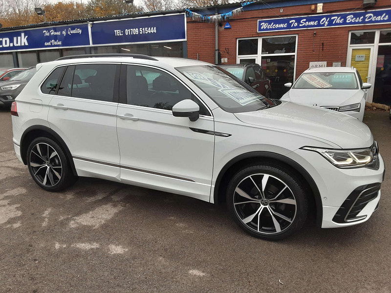 Volkswagen Tiguan 1.5 Tiguan R-Line TSi Semi-Auto 5dr 5dr Automatic 2025