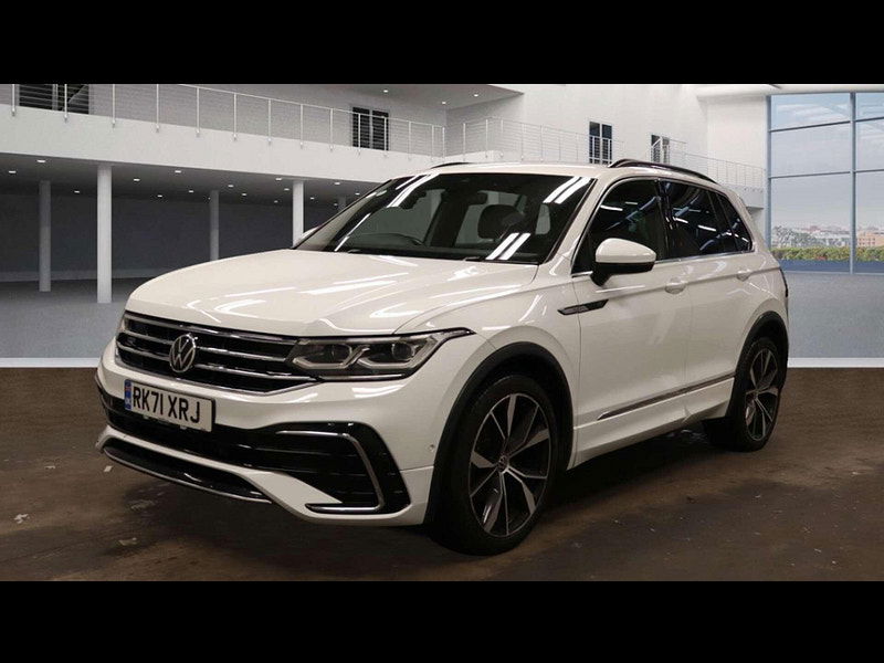 Volkswagen Tiguan 1.5 Tiguan R-Line TSi Semi-Auto 5dr 5dr Automatic 2025
