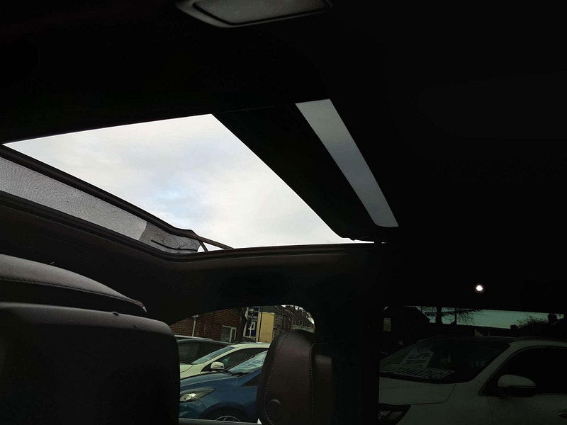 Volkswagen Tiguan 1.5 Tiguan SEL TSi Evo manual 5dr 5dr Manual 2025