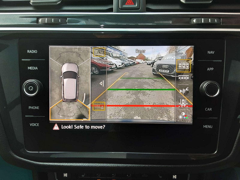 Volkswagen Tiguan 2.0 TDI R LINE TECH 5dr Manual 2026