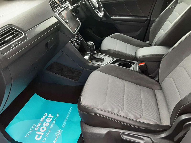 Volkswagen Tiguan 1.5 Tiguan TSi EVO 150 2WD R LINE TECH DS Semi-Auto 5dr 5dr Automatic 2026