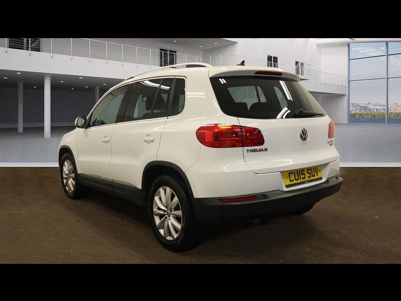 Volkswagen Tiguan 2.0 TDI BlueMotion Tech Match 2WD Euro 5 (s/s) 5dr 5dr Manual 2025