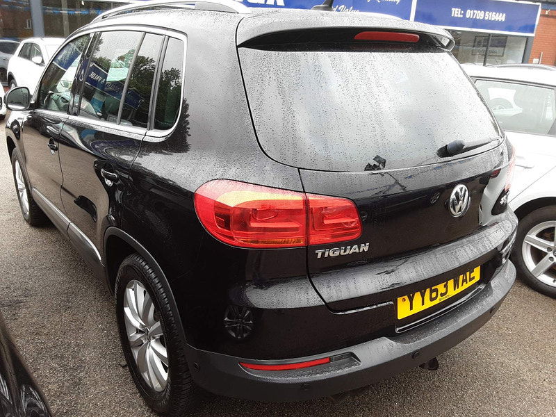 Volkswagen Tiguan 2.0 TDI BlueMotion Tech Match DSG 4WD Euro 5 (s/s) 5dr 5dr Automatic 2025