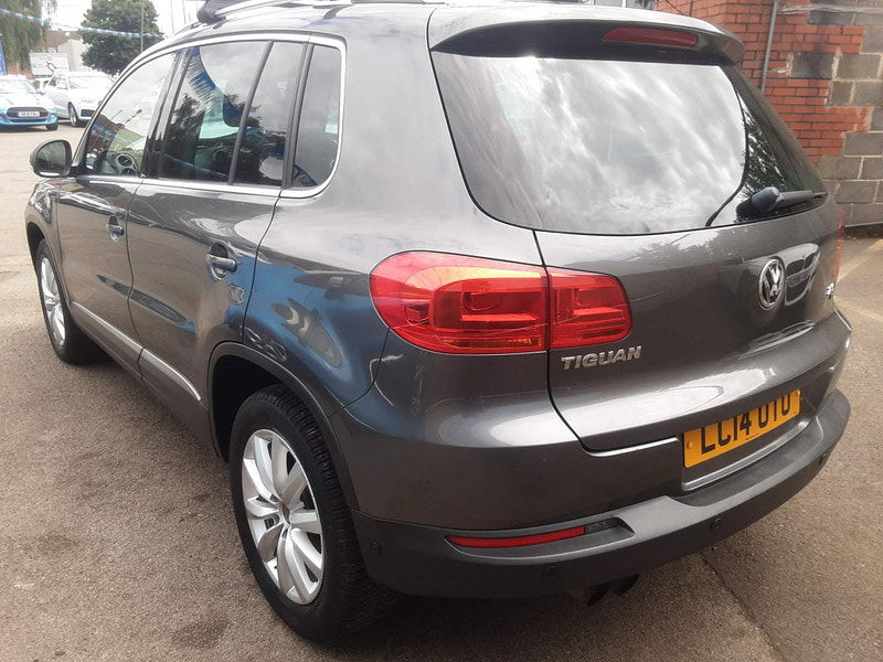 Volkswagen Tiguan 2.0 TDI BlueMotion Tech Match DSG 4WD Euro 5 (s/s) 5dr 5dr Automatic 2024