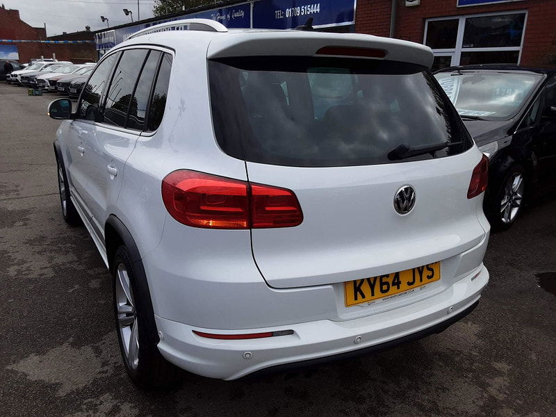 Volkswagen Tiguan 2.0 TDI BlueMotion Tech R-Line DSG 4WD Euro 5 (s/s) 5dr (Nav) 5dr Automatic 2024