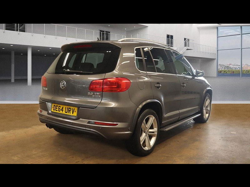 Volkswagen Tiguan 2.0 TDI BlueMotion Tech R-Line DSG 4WD Euro 5 (s/s) 5dr (Nav) 5dr Automatic 2024