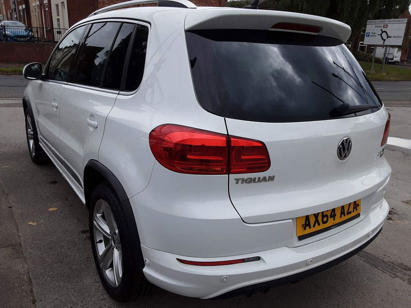 Volkswagen Tiguan 2.0 TDI BlueMotion Tech R-Line DSG 4WD Euro 5 (s/s) 5dr (Nav) 5dr Automatic 2024