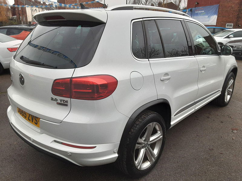 Volkswagen Tiguan 2.0 TDI BlueMotion Tech R-Line DSG 4WD Euro 6 (s/s) 5dr 5dr Automatic 2024