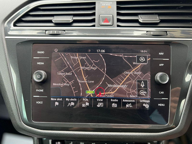 Volkswagen Tiguan 2.0 TDI SE Navigation Euro 6 (s/s) 5dr 5dr Manual 2025