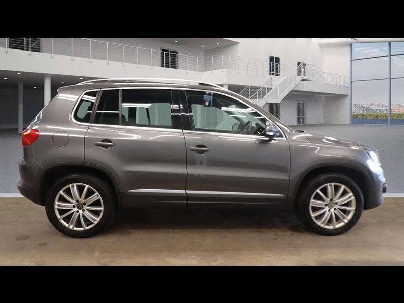 Volkswagen Tiguan 2.0 Tiguan Match Edition TDI BlueMotion Technology 4Motion 4WD 5dr 5dr Manual 2025