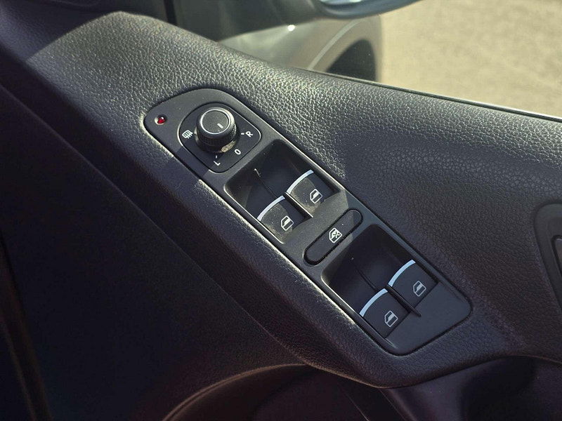 Volkswagen Tiguan 2.0 Tiguan Match Edition TDI BlueMotion Technology 4Motion Semi-Auto 4WD 5dr 5dr Automatic 2025