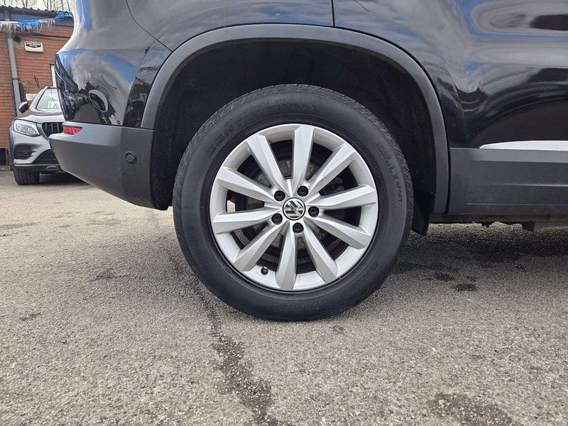 Volkswagen Tiguan 2.0 Tiguan Match TDI BlueMotion Technology 4Motion Semi-Auto 4WD 5dr 5dr Automatic 2025