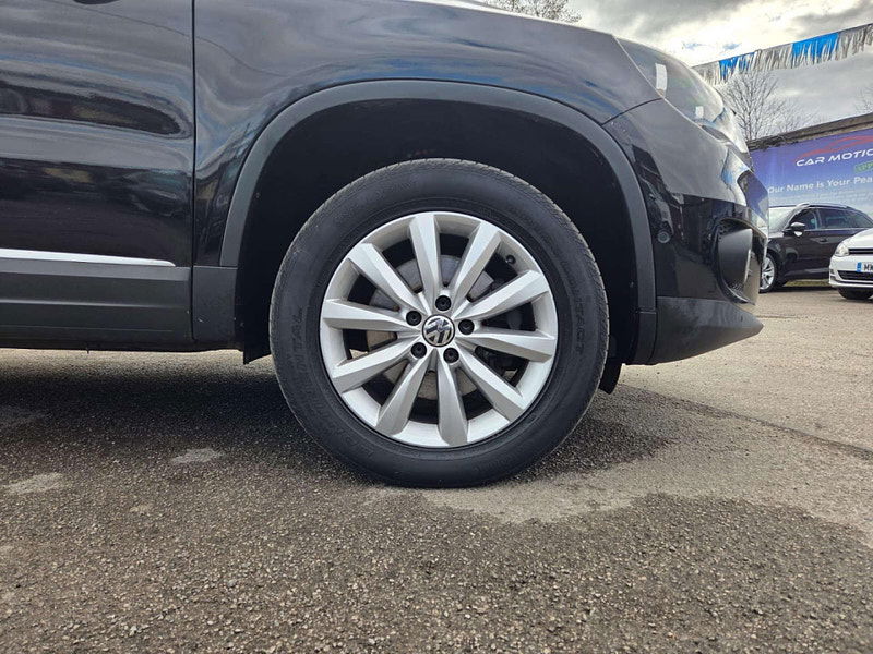 Volkswagen Tiguan 2.0 Tiguan Match TDI BlueMotion Technology 4Motion Semi-Auto 4WD 5dr 5dr Automatic 2025