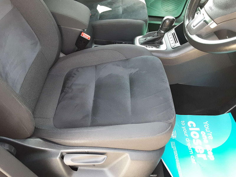 Volkswagen Tiguan 2.0 Tiguan Match TDI BlueMotion Technology 4Motion Semi-Auto 4WD 5dr 5dr Automatic 2025
