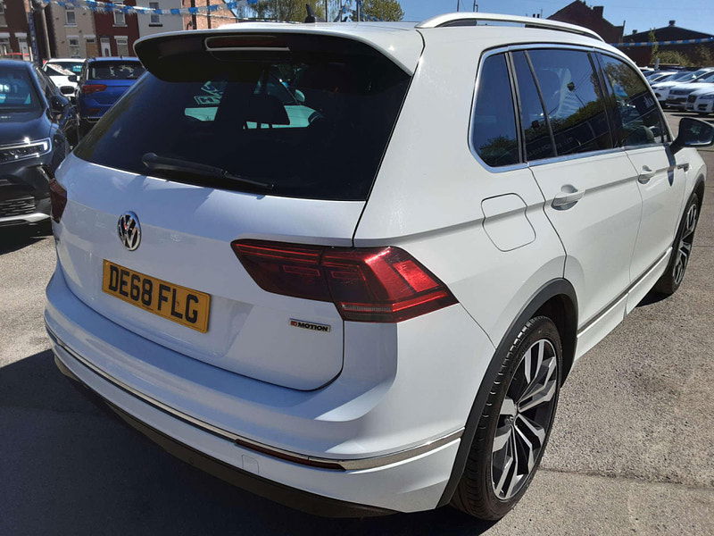 Volkswagen Tiguan 2.0 Tiguan R-Line TDI 4Motion Semi-Auto 4WD 5dr 5dr Automatic 2025