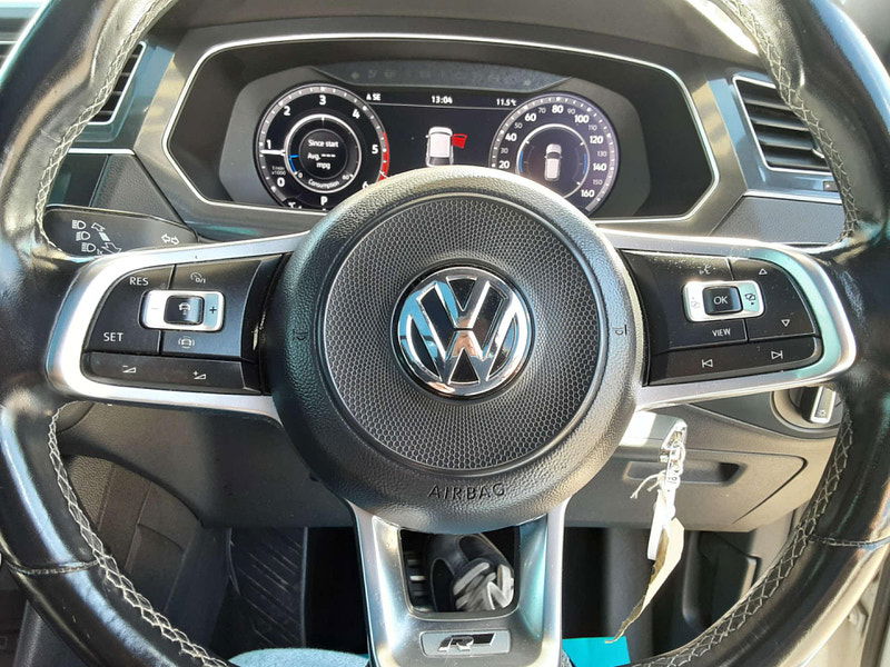 Volkswagen Tiguan 2.0 Tiguan R-Line TDI 4Motion Semi-Auto 4WD 5dr 5dr Automatic 2025