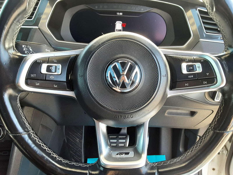 Volkswagen Tiguan 2.0 Tiguan R-Line TDI 4Motion Semi-Auto 4WD 5dr 5dr Automatic 2025