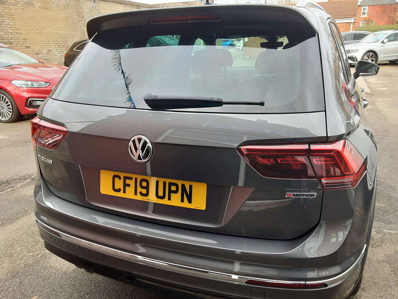 Volkswagen Tiguan 2.0 Tiguan R-Line TDI 4Motion Semi-Auto 4WD 5dr 5dr Automatic 2026