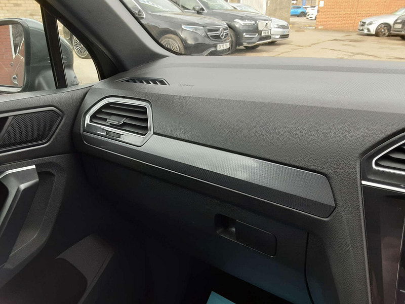 Volkswagen Tiguan 2.0 Tiguan R-Line TDI 4Motion Semi-Auto 4WD 5dr 5dr Automatic 2026