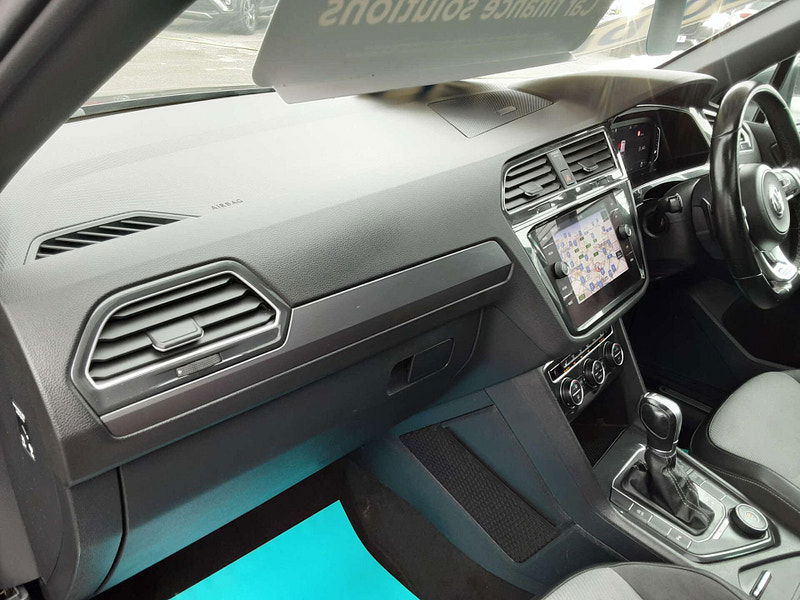 Volkswagen Tiguan 2.0 Tiguan R-Line TDI 4Motion Semi-Auto 4WD 5dr 5dr Automatic 2026