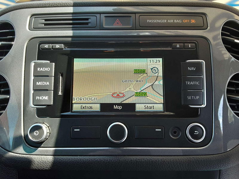 Volkswagen Tiguan 2.0 Tiguan R-Line TDI BlueMotion Technology 4Motion Semi-Auto 4WD 5dr 5dr Automatic 2025