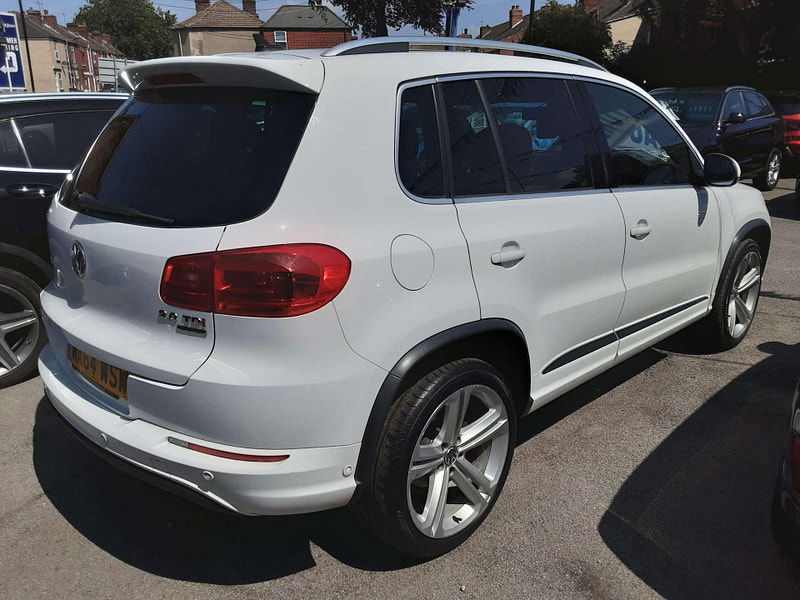 Volkswagen Tiguan 2.0 Tiguan R-Line TDI BlueMotion Technology 4Motion Semi-Auto 4WD 5dr 5dr Automatic 2025