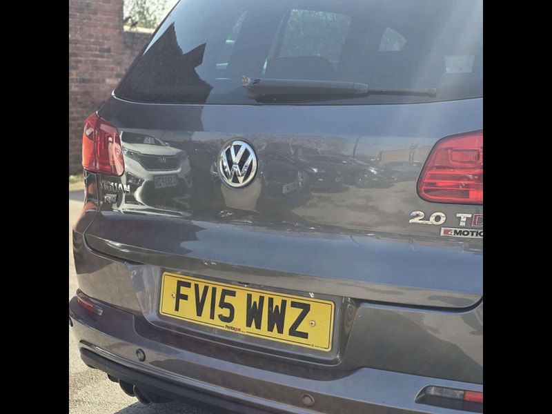 Volkswagen Tiguan 2.0 Tiguan R-Line TDI BlueMotion Technology 4Motion Semi-Auto 4WD 5dr 5dr Automatic 2025
