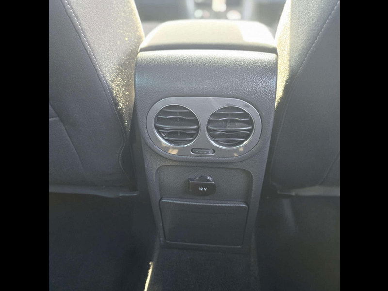 Volkswagen Tiguan 2.0 Tiguan R-Line TDI BlueMotion Technology 4Motion Semi-Auto 4WD 5dr 5dr Automatic 2025