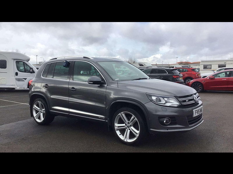 Volkswagen Tiguan 2.0 Tiguan R-Line TDI BlueMotion Technology 4Motion Semi-Auto 4WD 5dr 5dr Automatic 2025