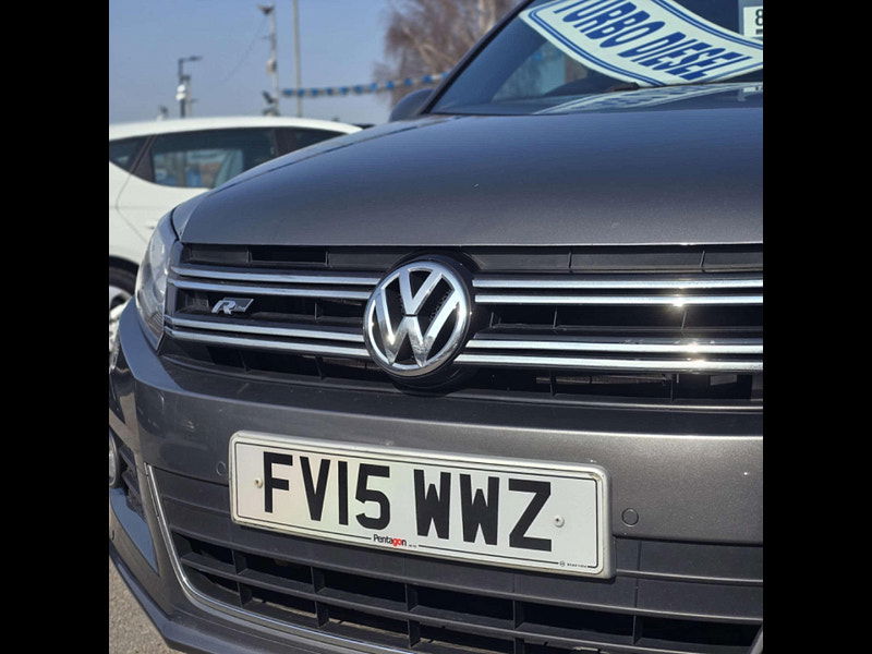 Volkswagen Tiguan 2.0 Tiguan R-Line TDI BlueMotion Technology 4Motion Semi-Auto 4WD 5dr 5dr Automatic 2025