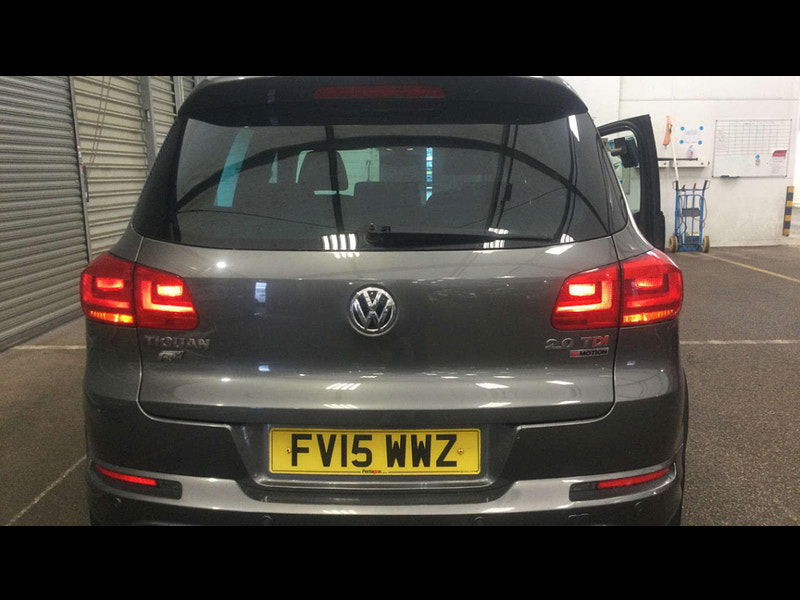 Volkswagen Tiguan 2.0 Tiguan R-Line TDI BlueMotion Technology 4Motion Semi-Auto 4WD 5dr 5dr Automatic 2025