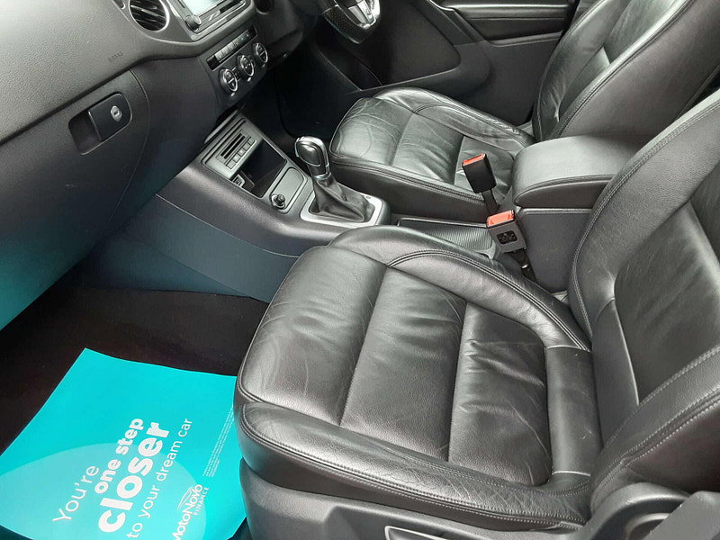 Volkswagen Tiguan 2.0 Tiguan R-Line TDI BlueMotion Technology 4Motion Semi-Auto 4WD 5dr 5dr Automatic 2026