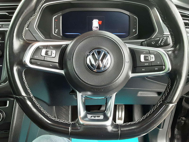 Volkswagen Tiguan 2.0 Tiguan R-Line Tech TDI 4Motion 4WD 5dr 5dr Automatic 2025