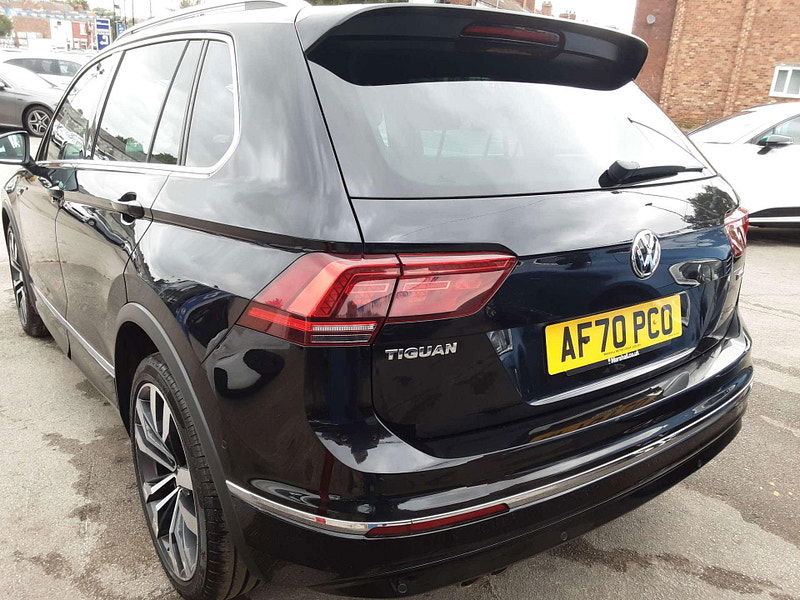 Volkswagen Tiguan 2.0 Tiguan R-Line Tech TDI 4Motion 4WD 5dr 5dr Automatic 2025