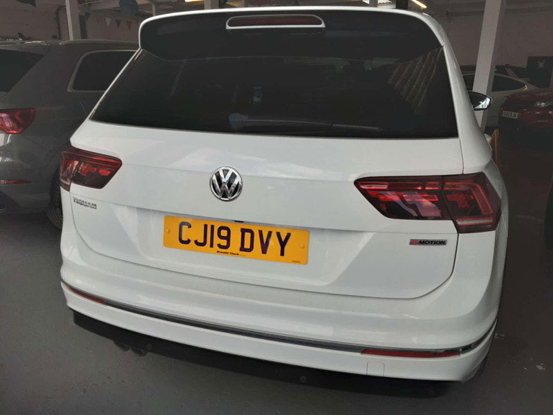 Volkswagen Tiguan 2.0 Tiguan R-Line Tech TDI 4Motion Semi-Auto 4WD 5dr 5dr Automatic 2025