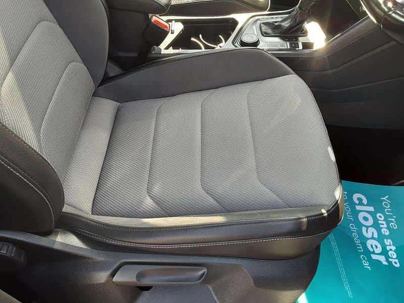 Volkswagen Tiguan 2.0 Tiguan R-Line Tech TDI 5dr 5dr Automatic 2025