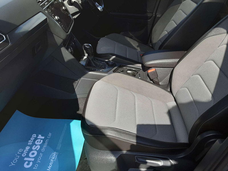Volkswagen Tiguan 2.0 Tiguan R-Line Tech TDI 5dr 5dr Automatic 2025