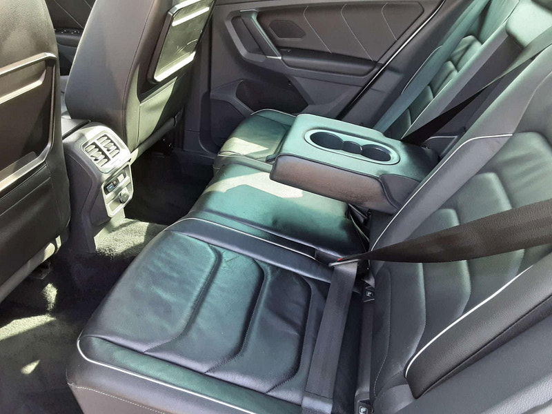 Volkswagen Tiguan 2.0 Tiguan R-Line TSi BlueMotion Technology 4Motion Semi-Auto 4WD 5dr 5dr Automatic 2025