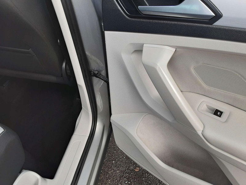 Volkswagen Tiguan 2.0 Tiguan SE Nav TDI BlueMotion Technology 4Motion Semi-Auto 4WD 5dr 5dr Automatic 2025