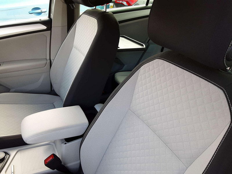 Volkswagen Tiguan 2.0 Tiguan SE Nav TDI BlueMotion Technology 4Motion Semi-Auto 4WD 5dr 5dr Automatic 2025