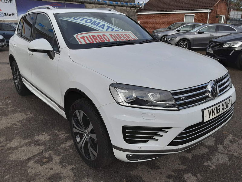 Volkswagen Touareg 3.0 TDI V6 BlueMotion Tech R-Line Tiptronic 4WD Euro 6 (s/s) 5dr 5dr Automatic 2024