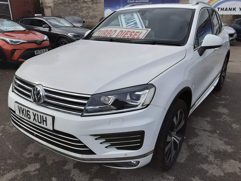 Volkswagen Touareg 3.0 TDI V6 BlueMotion Tech R-Line Tiptronic 4WD Euro 6 (s/s) 5dr 5dr Automatic 2024