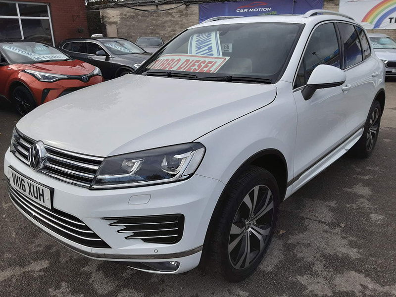 Volkswagen Touareg 3.0 TDI V6 BlueMotion Tech R-Line Tiptronic 4WD Euro 6 (s/s) 5dr 5dr Automatic 2024