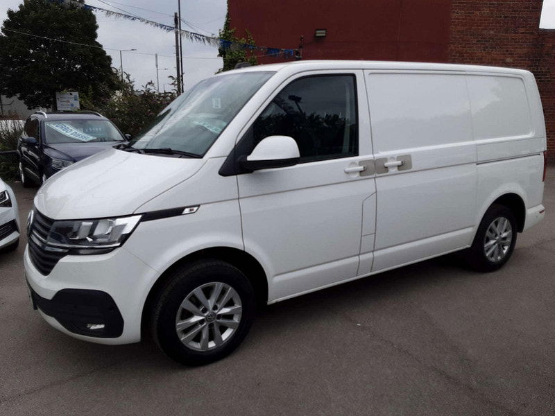 Volkswagen Transporter 2.0 Transporter T28 Highline TDI Semi-Auto 2dr Automatic 2025